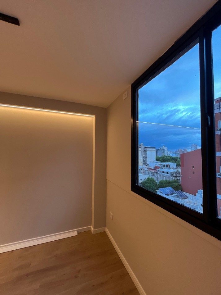 DEPARTAMENTODE 3 DORMITORIOS CENTRICO CON COCHERA